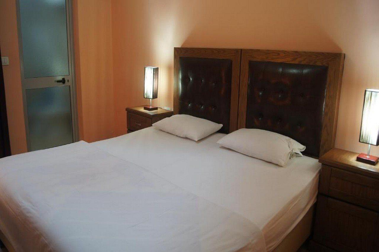 Bristol Hotel Tiranë Ngoại thất bức ảnh