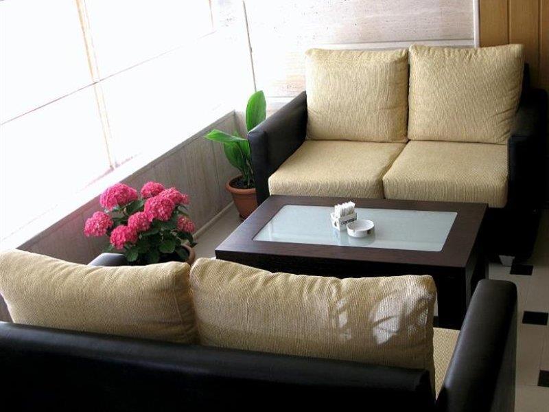 Bristol Hotel Tiranë Ngoại thất bức ảnh