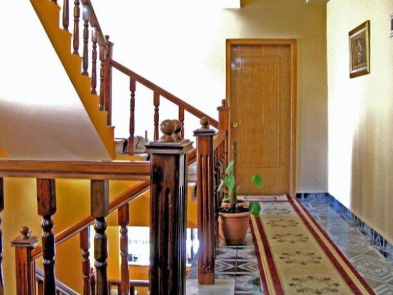 Bristol Hotel Tiranë Ngoại thất bức ảnh